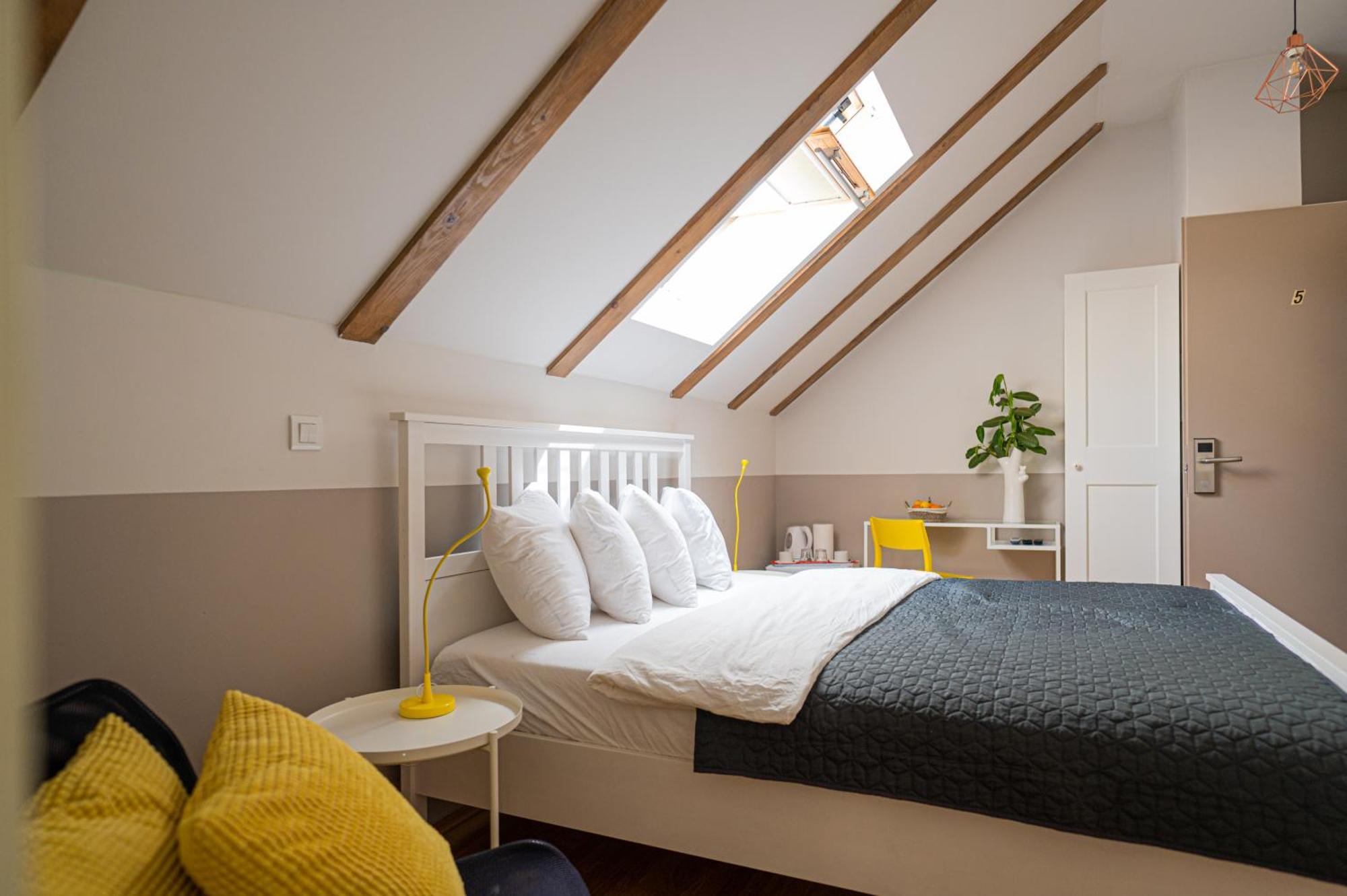 Paon Boutique Apartments ซาเกร็บ ห้อง รูปภาพ